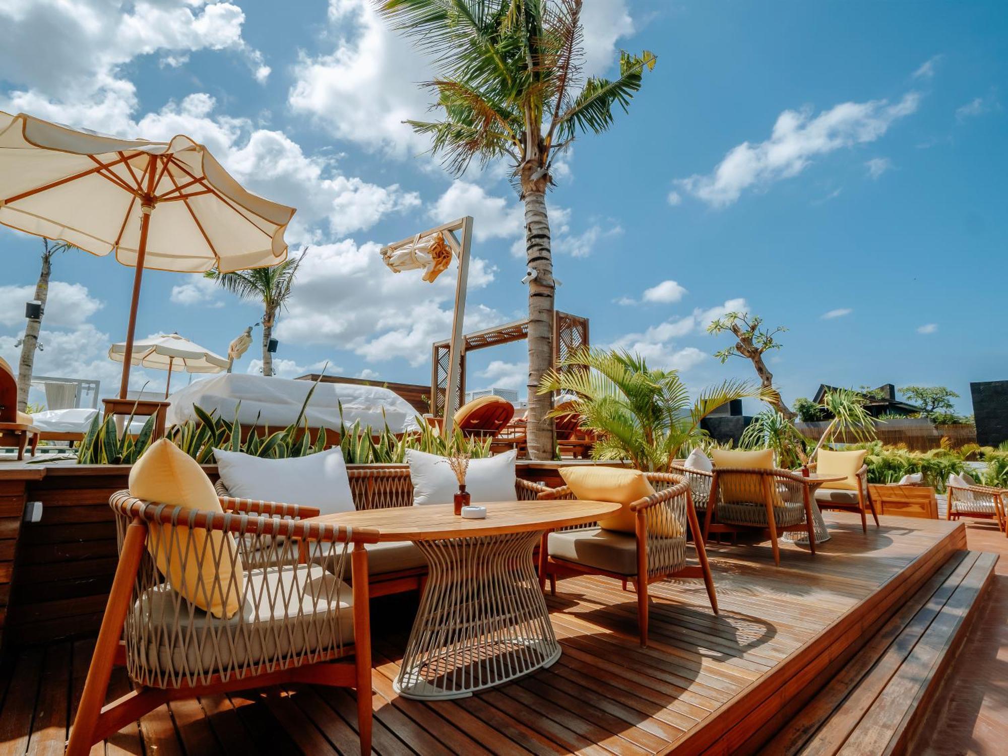 Secana Beachtown Resort & Residences チャングー エクステリア 写真